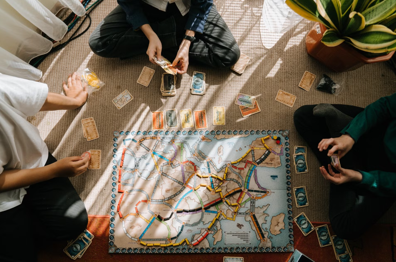 Cooperative Board Games & iGaming Lovers